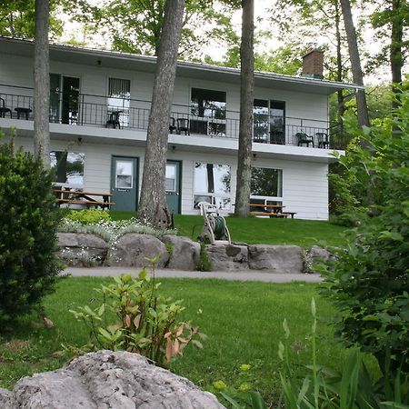 Beachwood Resort Deer Bay 외부 사진
