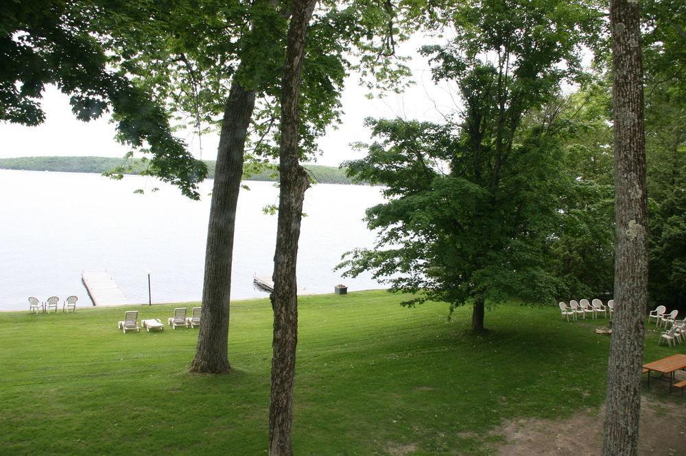 Beachwood Resort Deer Bay 외부 사진
