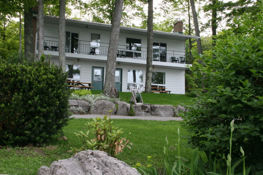 Beachwood Resort Deer Bay 외부 사진