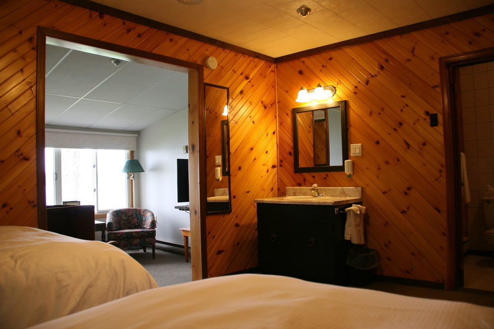 Beachwood Resort Deer Bay 외부 사진