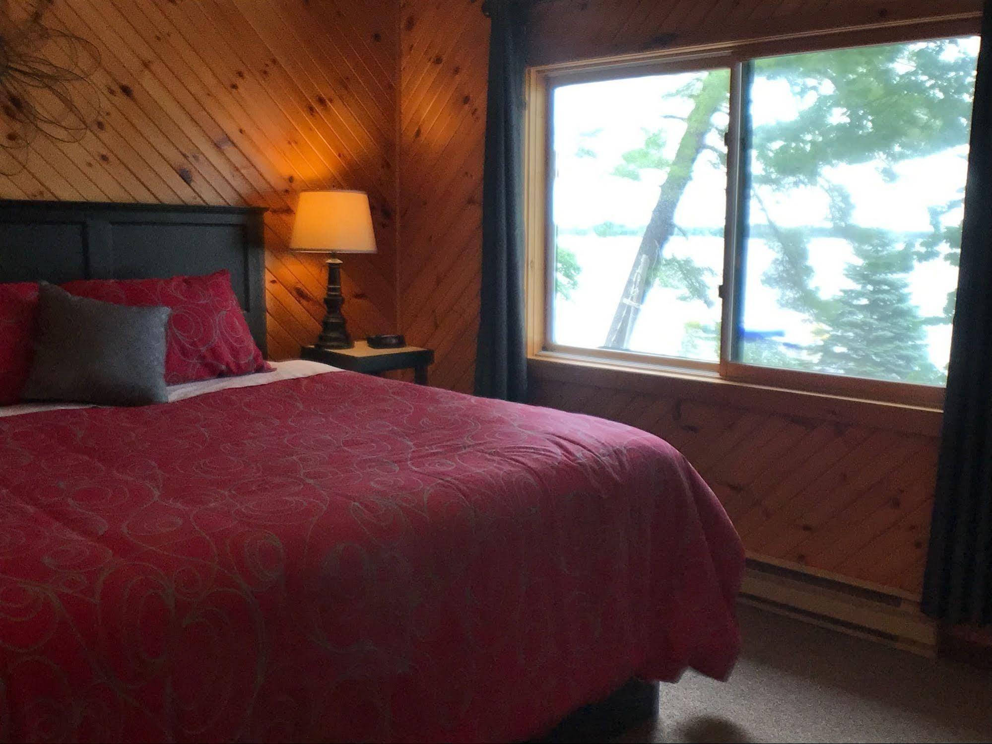 Beachwood Resort Deer Bay 외부 사진